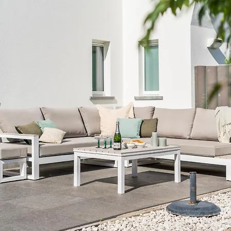 Holiday home Gamoni - Spacious With Garden Middelkerke